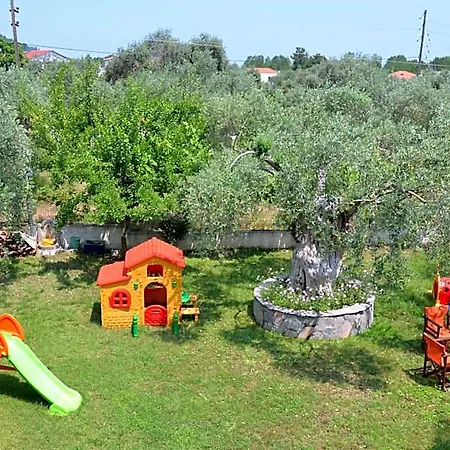 Maria 3*